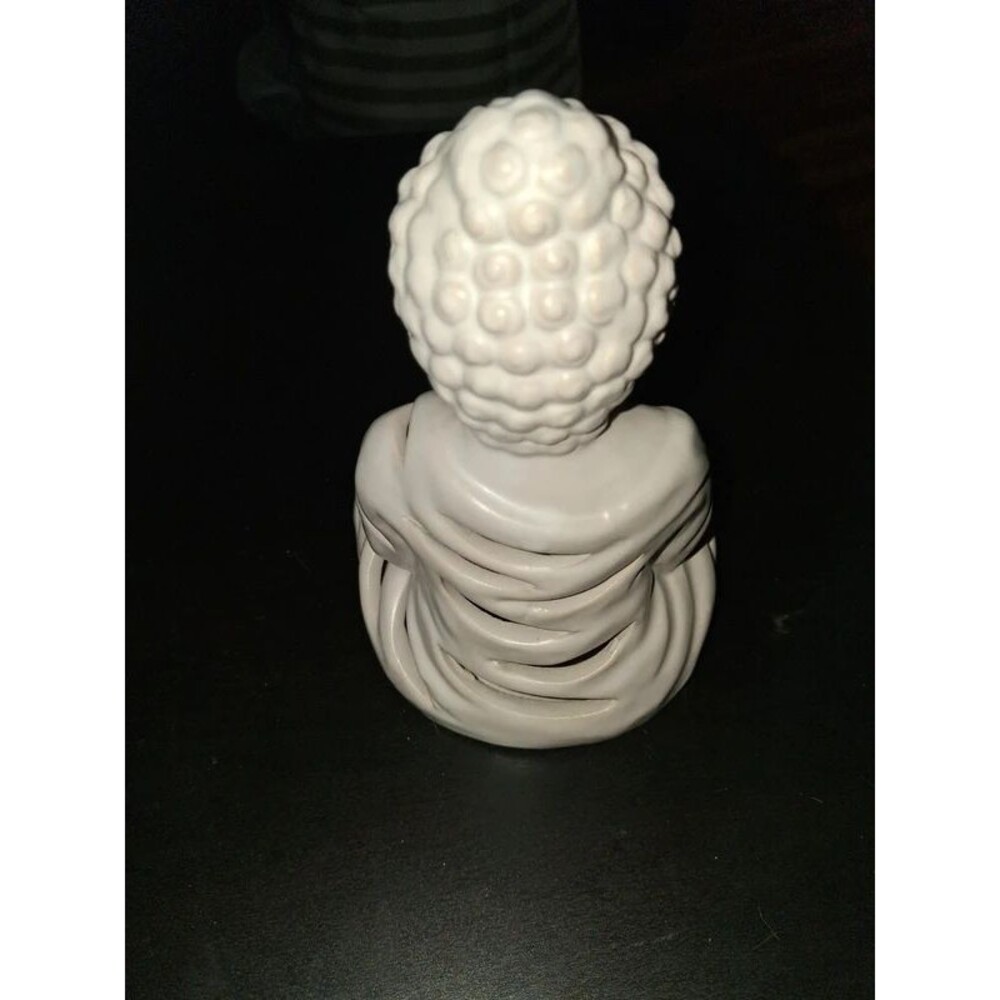 Decorative Statue - Picture 2 of 2